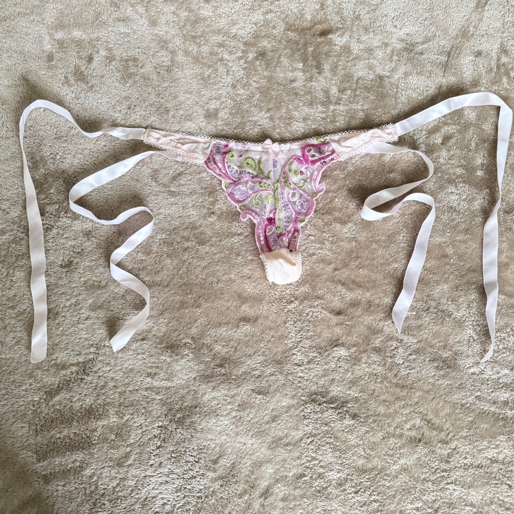 Elegant Pink Lace tie up Women's Intimate